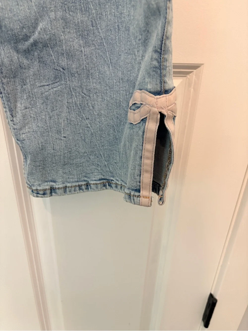 abercrombie kids Light Blue Denim Jeans with Ankle Bow Detail
